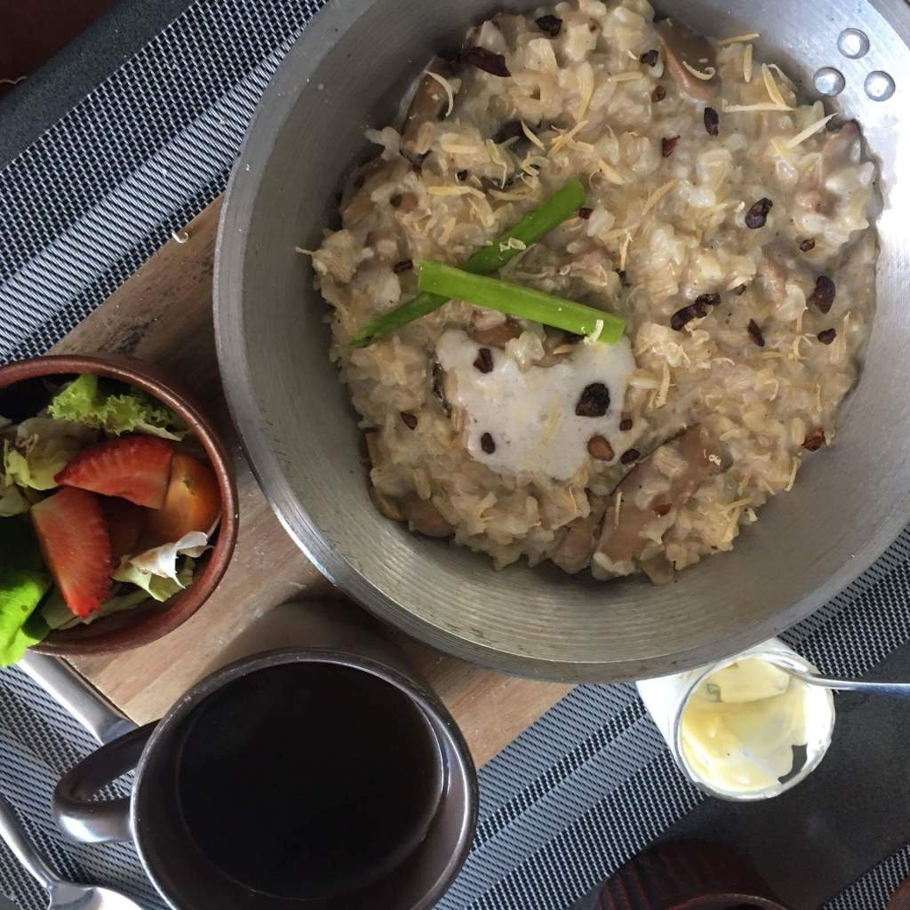 Tsokolateria and Hawaiian&nbsp;BBQ